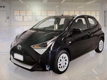 Toyota Aygo Connect 1.0 VVT-i 72CV 5 porte x-busin