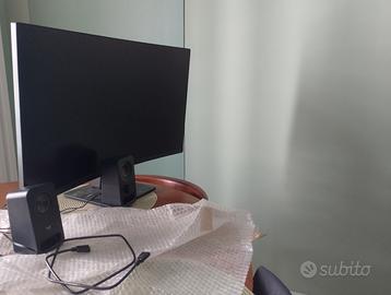 Schermo LG  31,5’’ 1920x1080 + CASSE