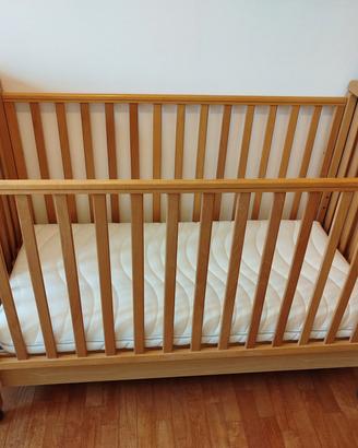 lettino neonati in legno 