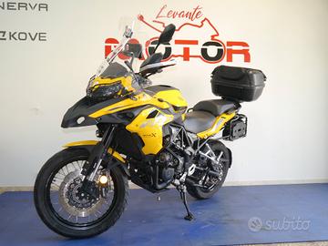 Benelli TRK 502 X