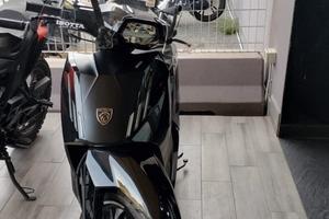 Peugeot Tweet 125