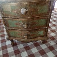 piccola cassettiera da banco 