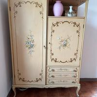 Mobile originale antico dipinto a mano