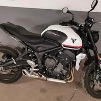 Triumph Trident 660 - 02/2022