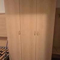 Armadio laminato color faggio
