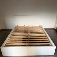 Letto IKEA matrimoniale bianco