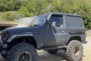 Toyota Land Cruiser Lj70 con motore kzj70 3000cc