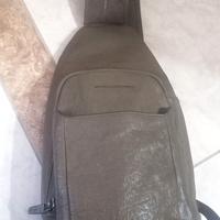 borsello monospalla Piquadro in pelle 