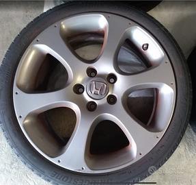 Cerchi in lega originali Honda 18”