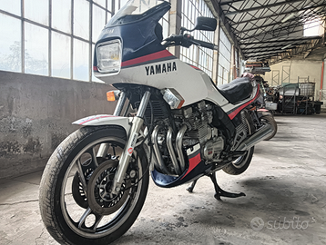 Yamaha xj750 per ricambi