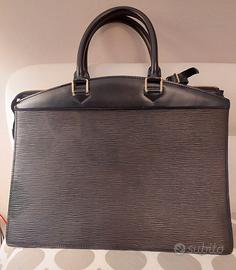 Borsa Louis Vuitton modello Riviera