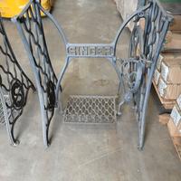 base per cucitrice Singer