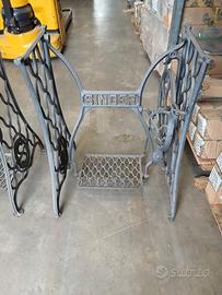 base per cucitrice Singer