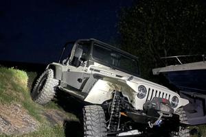 Jeep wrangler tj 4000