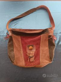 Borsa artigianale in pelle scamosciata stile etnic