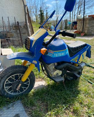 Giocattolo moto come da foto anni 80