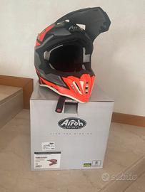 Casco cross airoh taglia xs