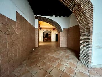 Pizzeria/panificio/forno in centro genzano