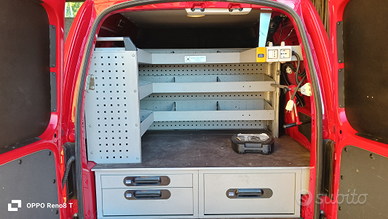 Allestimento completo Volkswagen Caddy