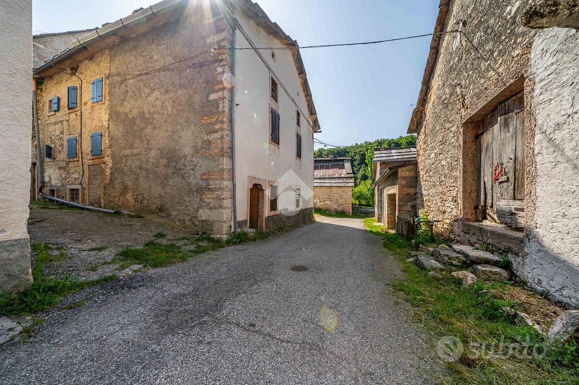 RUSTICO A ROVERÈ VERONESE - Altro