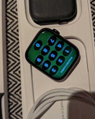 Apple Watch Series 9 45mm GPS + Cellular