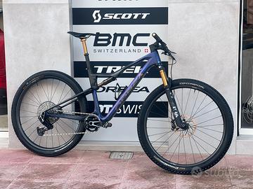 Orbea Oiz M-Team Axs 2025 Kashima