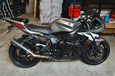 Yamaha YZF R6 - 2003