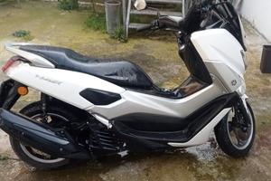 Yamaha nmax 2016