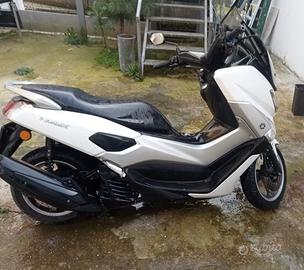 Yamaha nmax 2016