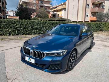 Bmw 518d Touring Ibrida Diesel automatica M-Sport
