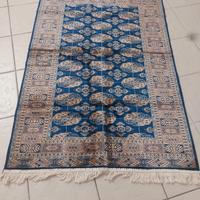 Tappeto decorato 