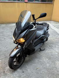 Xmax250 Yamaha