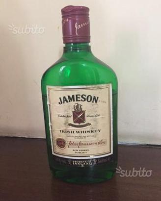Bottigline di liquore del 1959