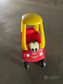 Macchinina little tikes