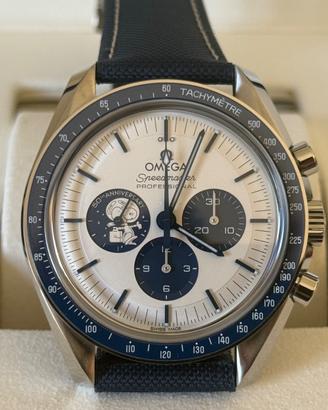 Omega Speedmaster Silver Snoopy Award 50th