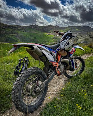 KTM EXC 250 SIX DAYS