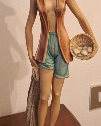 Statuetta in ceramica di A. Giannelli 