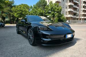 Porsche Taycan 4S Performance Battery Plus