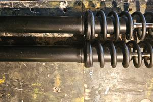 CanAm ammortizzatori anteriori