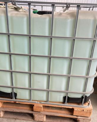 Cisterna da 1.000L + AdBlue
