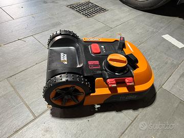 Worx Landroid M WR141E con acs e ruote all terrain