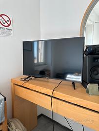 Televisore Smart Hisense 32 pollici