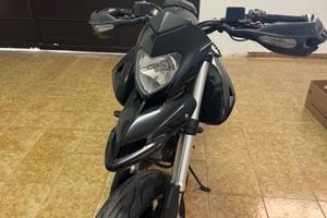 Ducati hypermotard 796