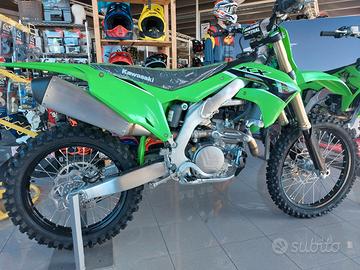 Kawasaki KX 450 F MY2023 " NUOVO"