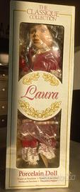 Bambola da collezione "LAURA" 40 cm.