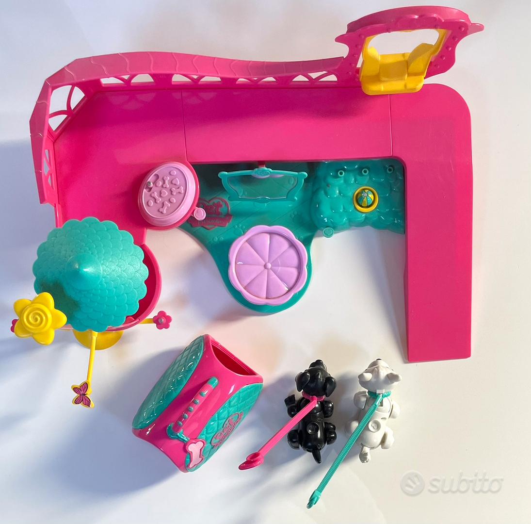 Giochi Preziosi Pet Parade - Cucciolo Bulldog Con Train & Treat Kit E Recinto