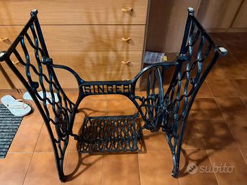 Base macchima da cucire in ghisa