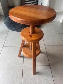 Sgabello regolabile a vite in legno