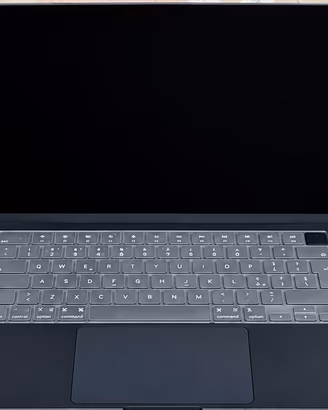 Macbook air 13” 2025 256 gb