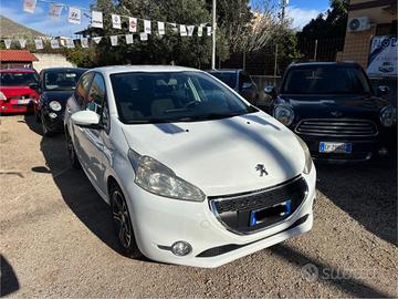 Peugeot 208 1.4 VTi 95 CV 5p. GPL Access